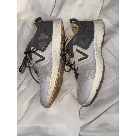 Vionic sneakers - Picture 3 of 9